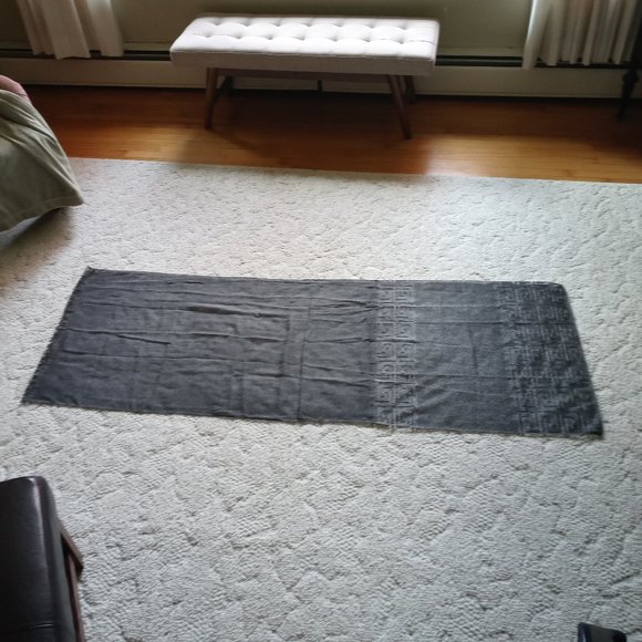 Greek Key Scarf Charcoal Grey Metallic Large - Picture 4 of 4